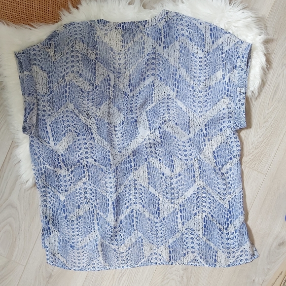 George Snakeskin Short Sleeve Blouse - Picture 8 of 10